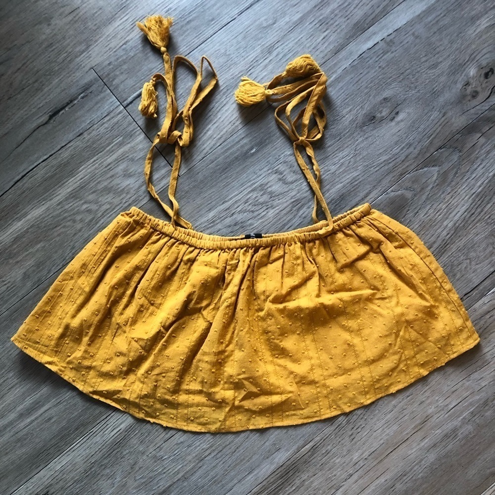 MinkPink Shady Crop Top​​ - Picture 3 of 7